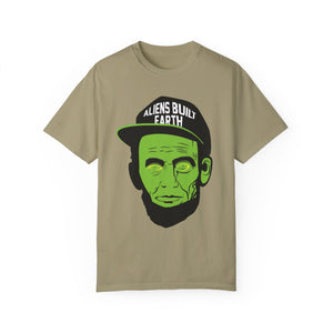 Big Face EYES Alien Unisex Garment-Dyed T-shirt