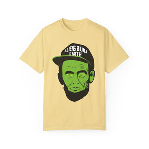 Big Face EYES Alien Unisex Garment-Dyed T-shirt