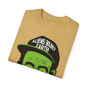 Big Face EYES Alien Unisex Garment-Dyed T-shirt