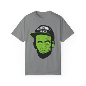 Big Face EYES Alien Unisex Garment-Dyed T-shirt