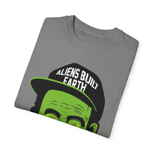 Big Face EYES Alien Unisex Garment-Dyed T-shirt